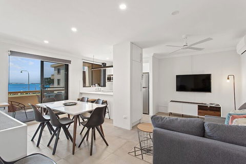 Bay Village Unit 11 / 47 Shoal Bay Road - Accommodation Gold Coast 3