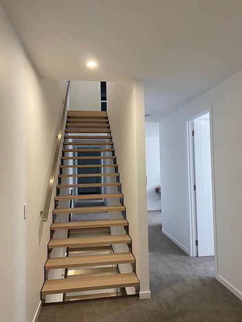 GC Private Homes - Waterfront Villas - Accommodation Gold Coast 2