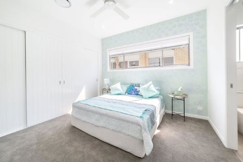GC Private Homes - Waterfront Villas - Accommodation Gold Coast 6