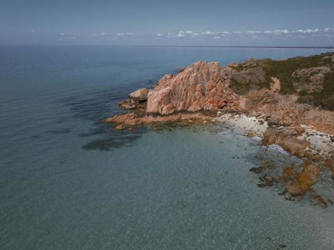 WAVE N SOUL - Accommodation Gold Coast 4