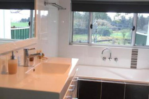 Old Schoolmasters Cottage On The Barrington River - 1 Gold Coast 4