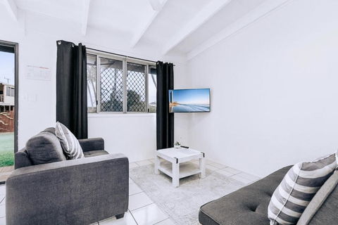 Freedom Rainbow Beach - Accommodation Gold Coast 6