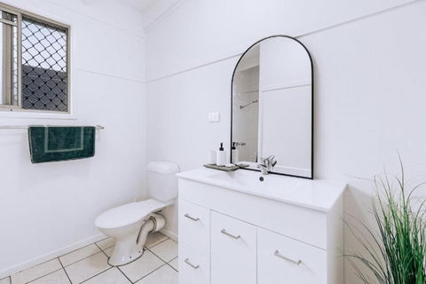 Freedom Rainbow Beach - Accommodation Gold Coast 1