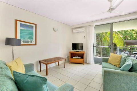 Baden 61 Rainbow Shores Air Conditioned Unit Walk To Beach Pool Tennis Court - 1 Gold Coast 1