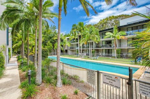 Baden 86 Rainbow Shores Walk To Beach Top Floor Air Conditioned Unit - Accommodation Gold Coast 1