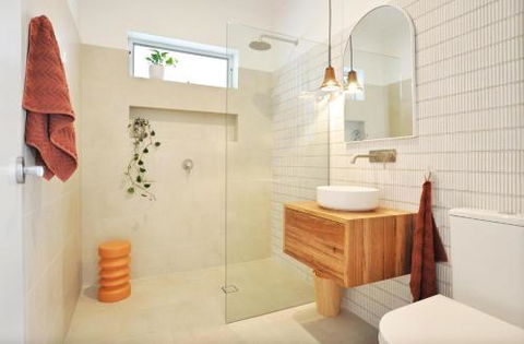 Pine At Arlos Refined Luxury In Glenelg - Accommodation Gold Coast 3