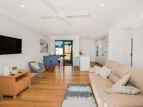 VIlla Zelma Culburra Beach - Gold Coast 4U 2