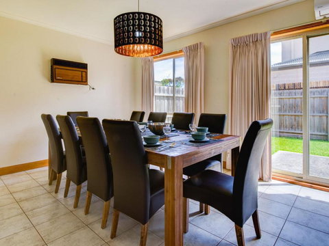 Albert Park - 1 Gold Coast 1