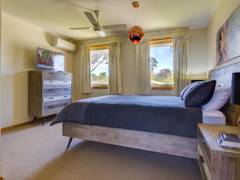 Albert Park - 1 Gold Coast 3