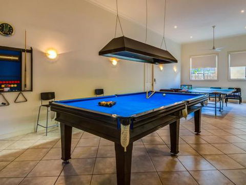 Cuttriss By The Beach - Accommodation Gold Coast 2