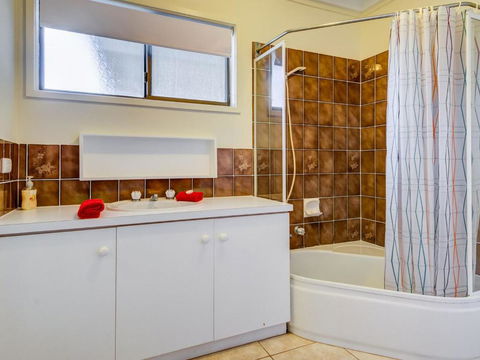 Cuttriss By The Beach - Accommodation Gold Coast 4