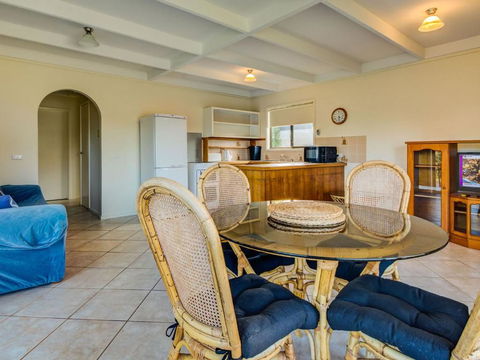 Cuttriss By The Beach - Accommodation Gold Coast 5