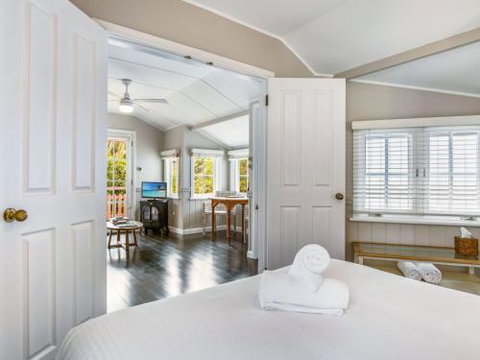 Cottage 6 Hyams Beach Seaside Cottages - 1 Gold Coast 3