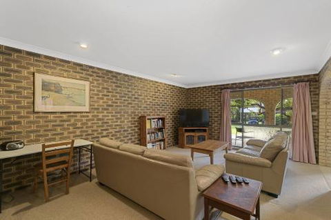 Kingfisher - Accommodation Gold Coast 1