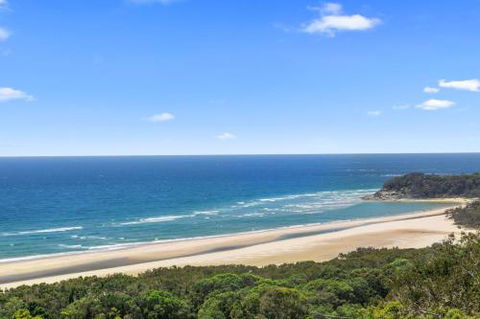 Tramican Street House - Gold Coast 4U 1