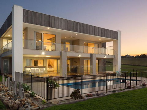 Ocean Breeze - Accommodation Gold Coast 3