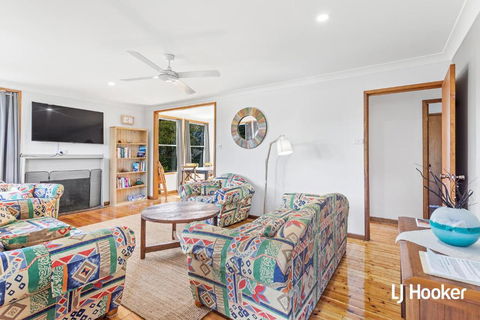 Cromarty Cottage 900m From Birubi Beach - 1 Gold Coast 1