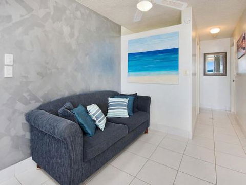 Unit 3 Casand Chase Kings Beach - Accommodation Gold Coast 2