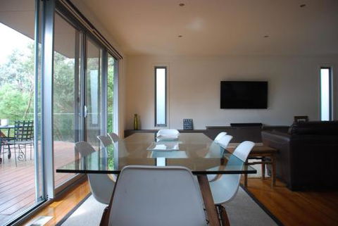 SURF Side SECRET INVERLOCH - Gold Coast 4U 5
