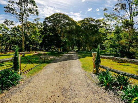 THE ANGAS CARRIAGE Alpine Southern Highlands 4pm Check Out On Sundays - Accommodation Gold Coast 6