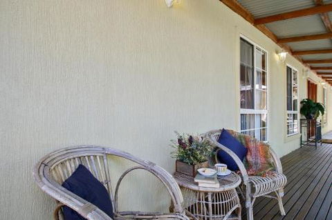 Hilldo Lovely Mountainside Accommodation - Gold Coast 4U 1