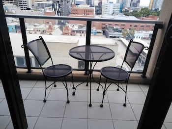 RNR North Terrace - Accommodation Gold Coast 0