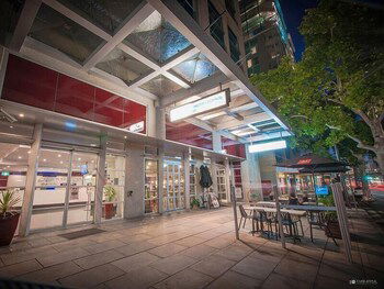 RNR North Terrace - Accommodation Gold Coast 2