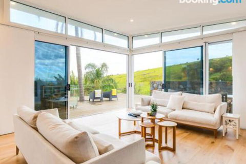 BLUE WATERS Gerringong 4pm Check Out Sundays - Gold Coast 4U 1