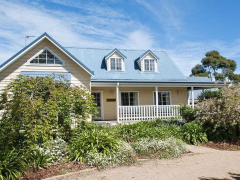Lou Lous Cottage Southern Highlands 4pm Check Out Sundays - Accommodation Gold Coast 5