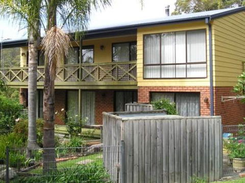 Take Time At Hyams Beach 4pm Check Out Sundays - Accommodation Gold Coast 0
