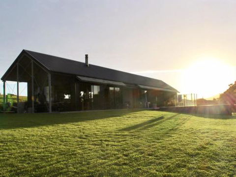 THE SHED Gerroa 4pm Checkout On Sundays & Public Holidays - Accommodation Gold Coast 3