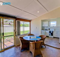 Cottage on River - Accommodation Gold Coast