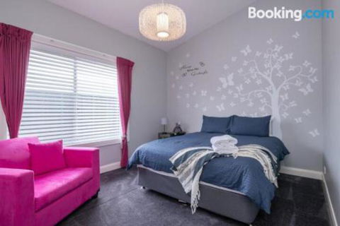Wentworth Estate 5 Bedroom Luxury Home Sleeps 12 - Gold Coast 4U 6