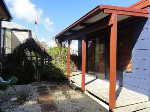 14 Sunshine Rise Sandy Point - Gold Coast 4U 1