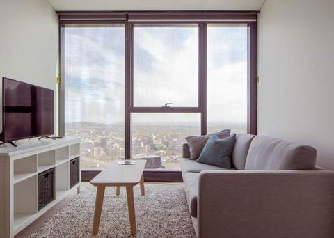 Spectacular City Views Pool & Free Parking - Accommodation Gold Coast 0
