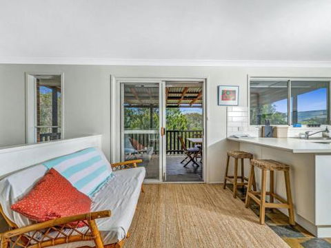 TREETOPS At WERRI BEACH Gerringong 4pm Check Out On Sundays - Accommodation Gold Coast 1