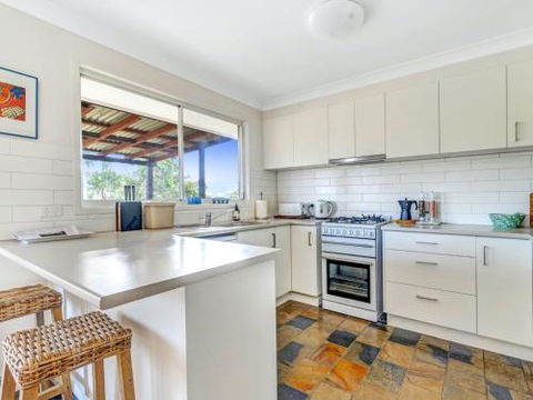 TREETOPS At WERRI BEACH Gerringong 4pm Check Out On Sundays - Accommodation Gold Coast 5