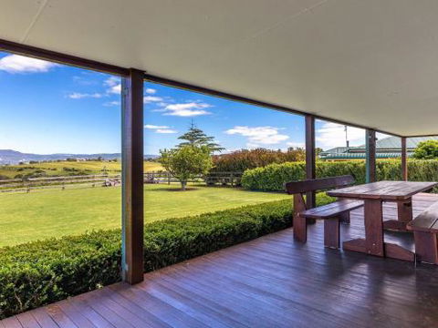 GULL HOUSE Kiama 4pm Check Out Sundays - 1 Gold Coast 6