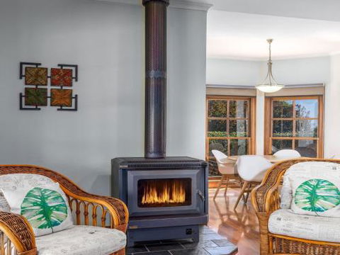 GULL HOUSE Kiama 4pm Check Out Sundays - 1 Gold Coast 4