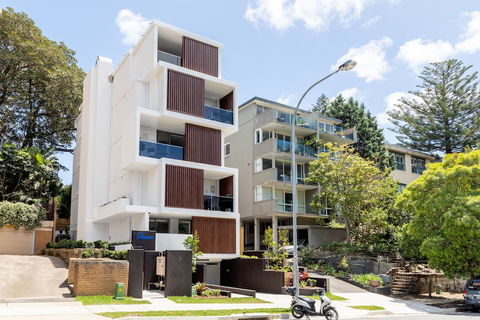 Urban Rest - The Azure Bondi - Accommodation Gold Coast 0