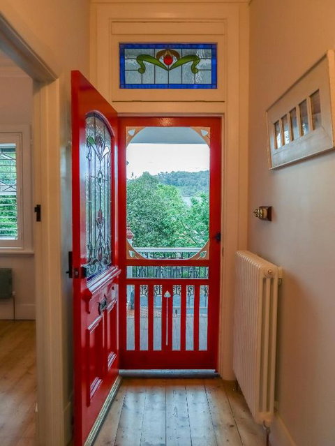 Vintage Charm On St. Leonards - 1 Gold Coast 1