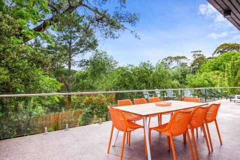 Villa Locarno - Accommodation Gold Coast 3