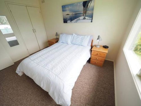 27 Beach Parade Sandy Point - Accommodation Gold Coast 1