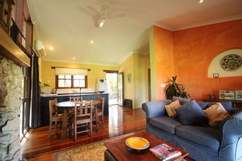 Galnyamba.Friday Creek Retreat - Gold Coast 4U 0