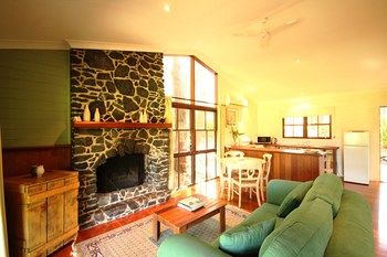Galnyamba.Friday Creek Retreat - Gold Coast 4U 1