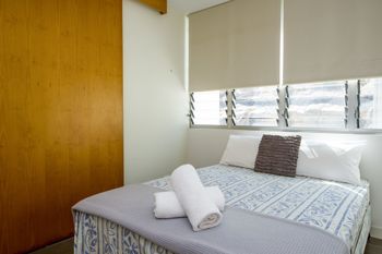 1 Bright Point Apartment 5501 - Gold Coast 4U 3