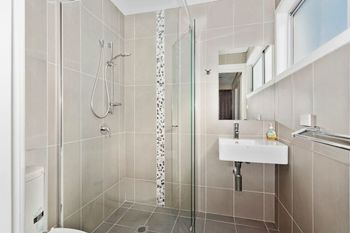 DOLPHIN VIEWS - Accommodation Gold Coast 1