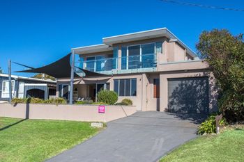 DOLPHIN VIEWS - Accommodation Gold Coast 3