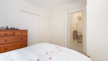 Comfy Convenience In Centennial Park - Gold Coast 4U 4