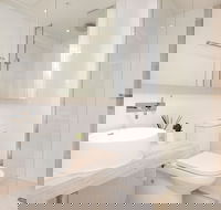Holistay at Level 26 Franklin Street - Accommodation Gold Coast